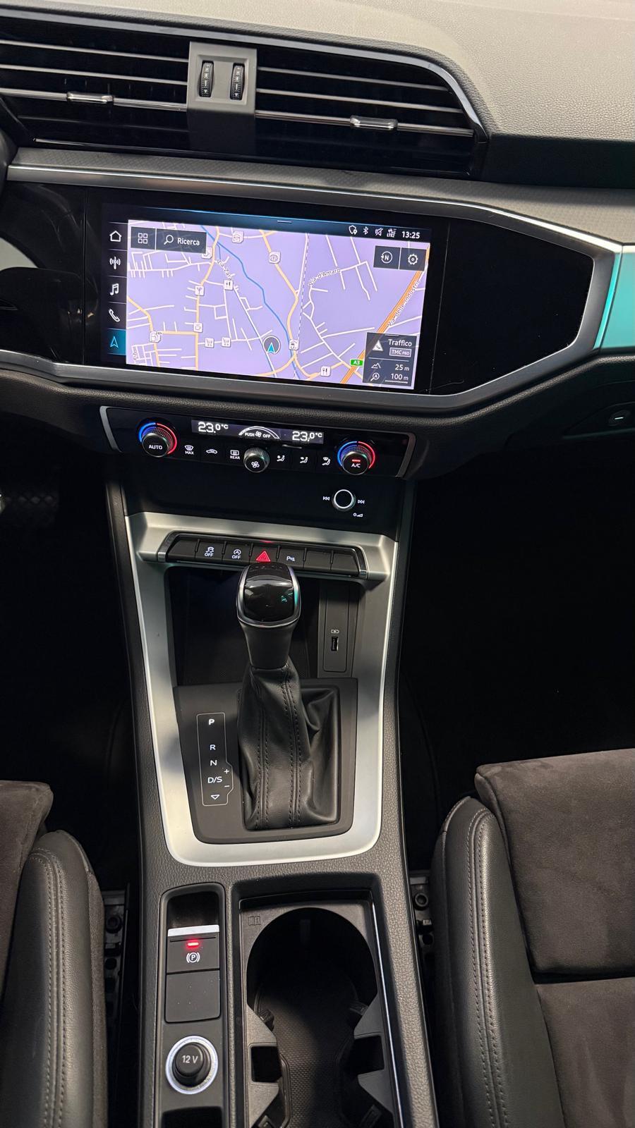 AUDI Q3 SUV 40 TDI QUATTRO 2019 BUSINESS ADVANCED