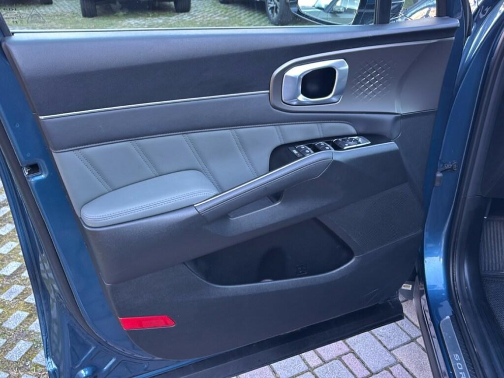 Kia Sorento 1.6 T-GDi HEV Style 4WD AT6