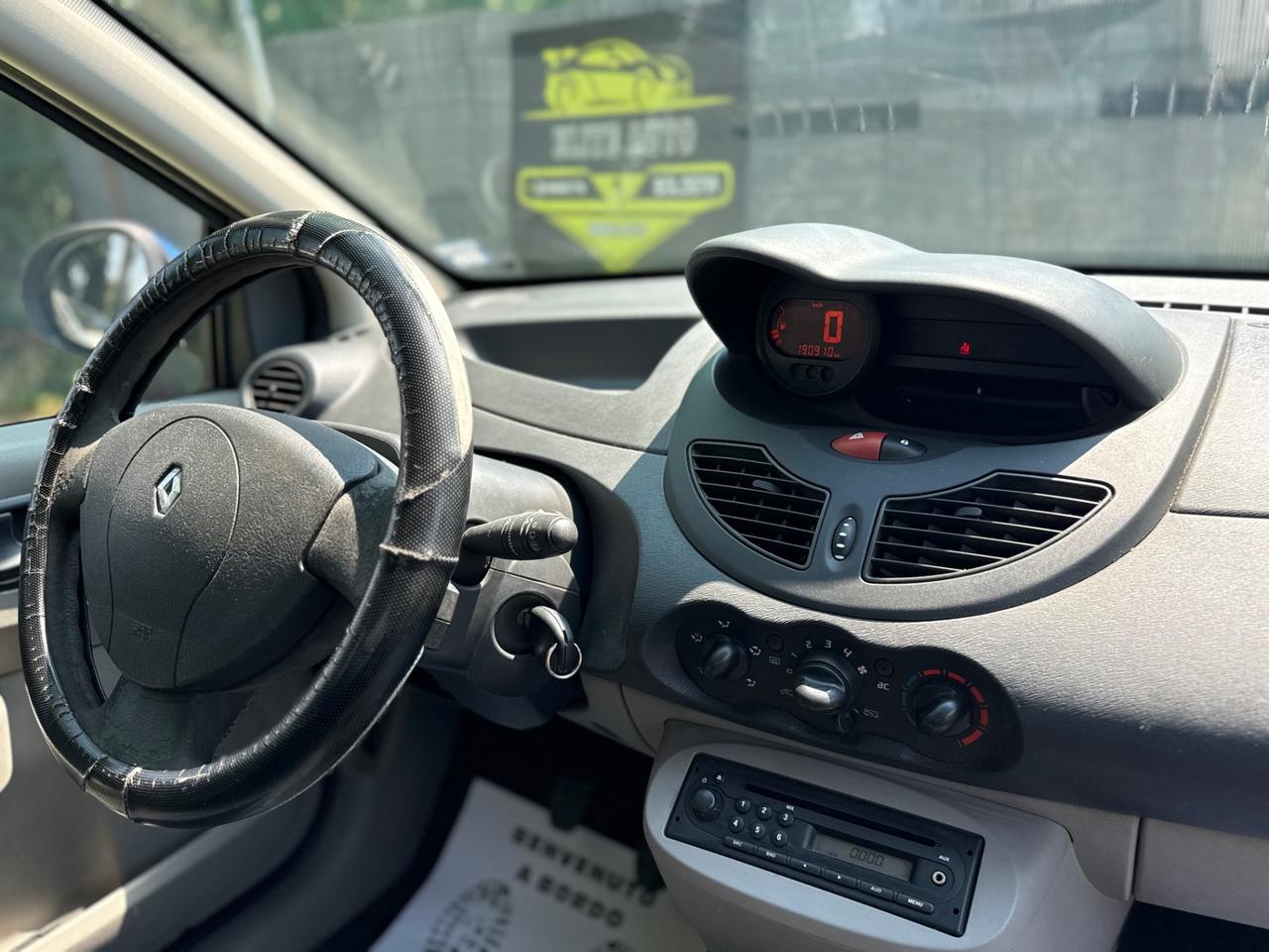 Renault TWINGO 1.2 16V LEV BENZINA NEOPATENTATI