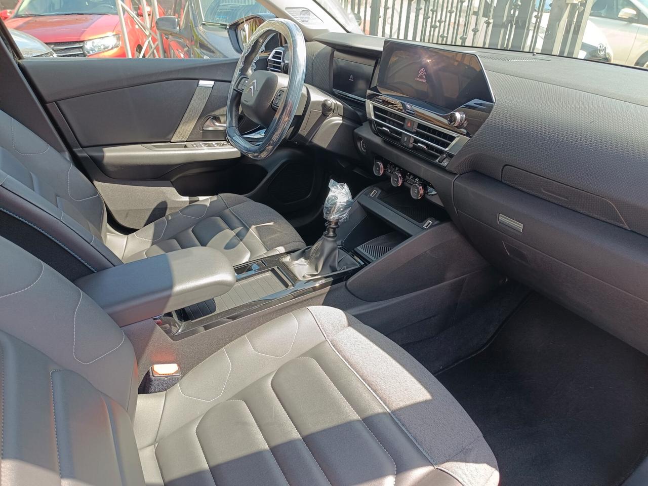 Citroen C4 PureTech 130 S&S Shine