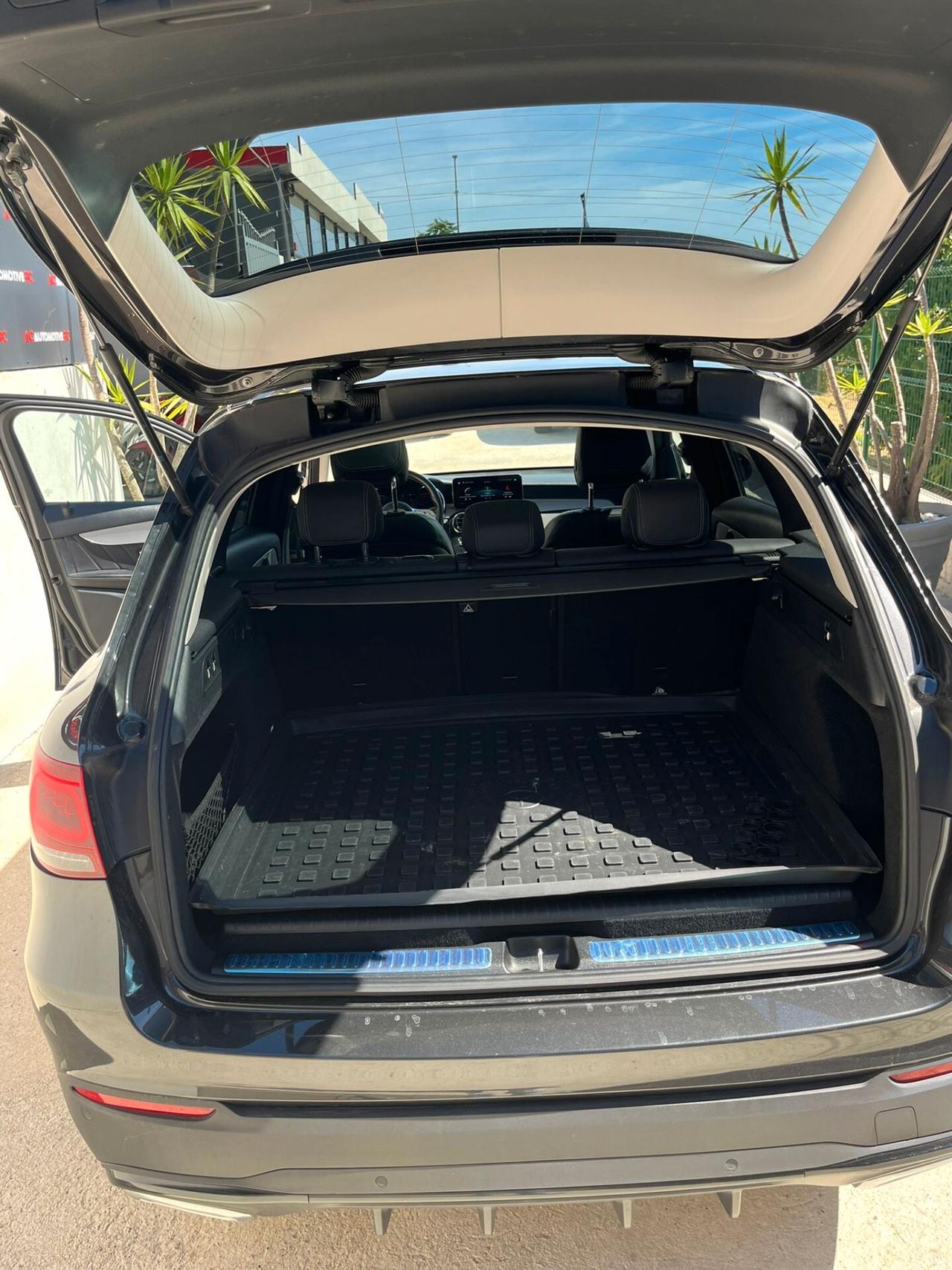 Mercedes-benz GLC 300 de 4Matic Plug-in hybrid Premium Plus