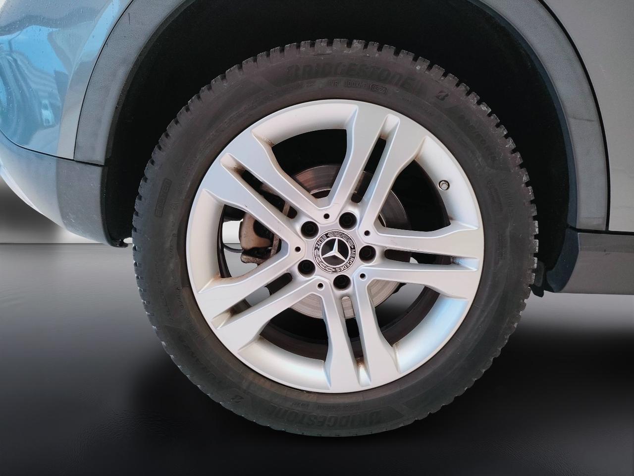 Mercedes-Benz GLA-X156 2017 - GLA 180 d Sport auto