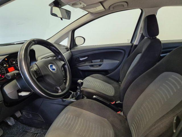 FIAT Grande Punto 1.4 5 porte Dynamic - NEOPAT. - Clima - Mp3