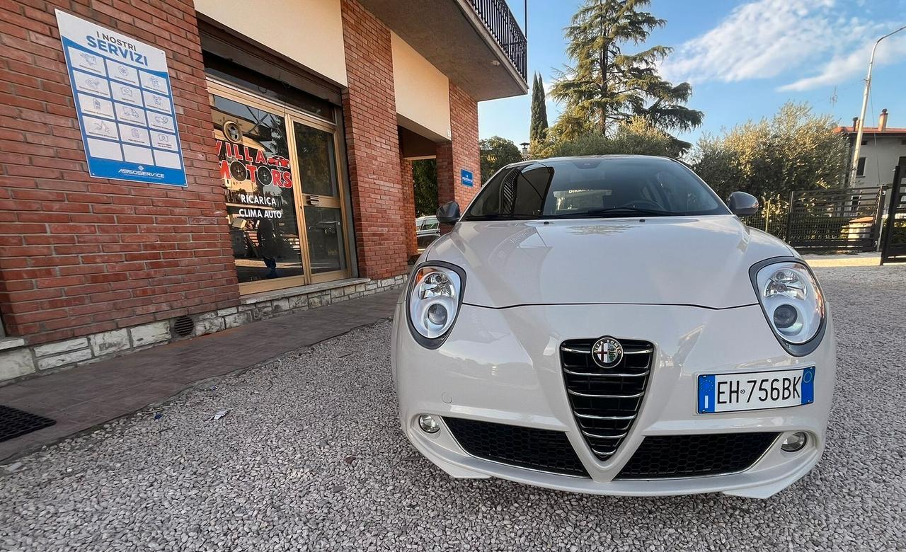 Alfa Romeo MiTo 1.3 JTDm-2 95 CV S&S Distinctive Sport Pack