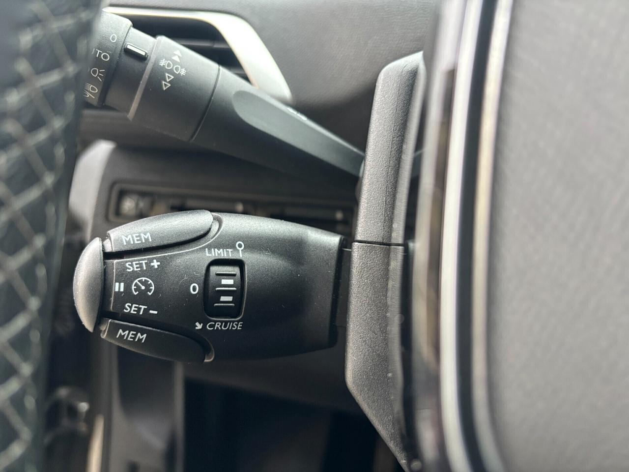 Peugeot 3008 BUSINESS BlueHDi 130 manuale- 2019