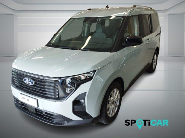 FORD Tourneo Courier 1.0 EcoBoost Titanium