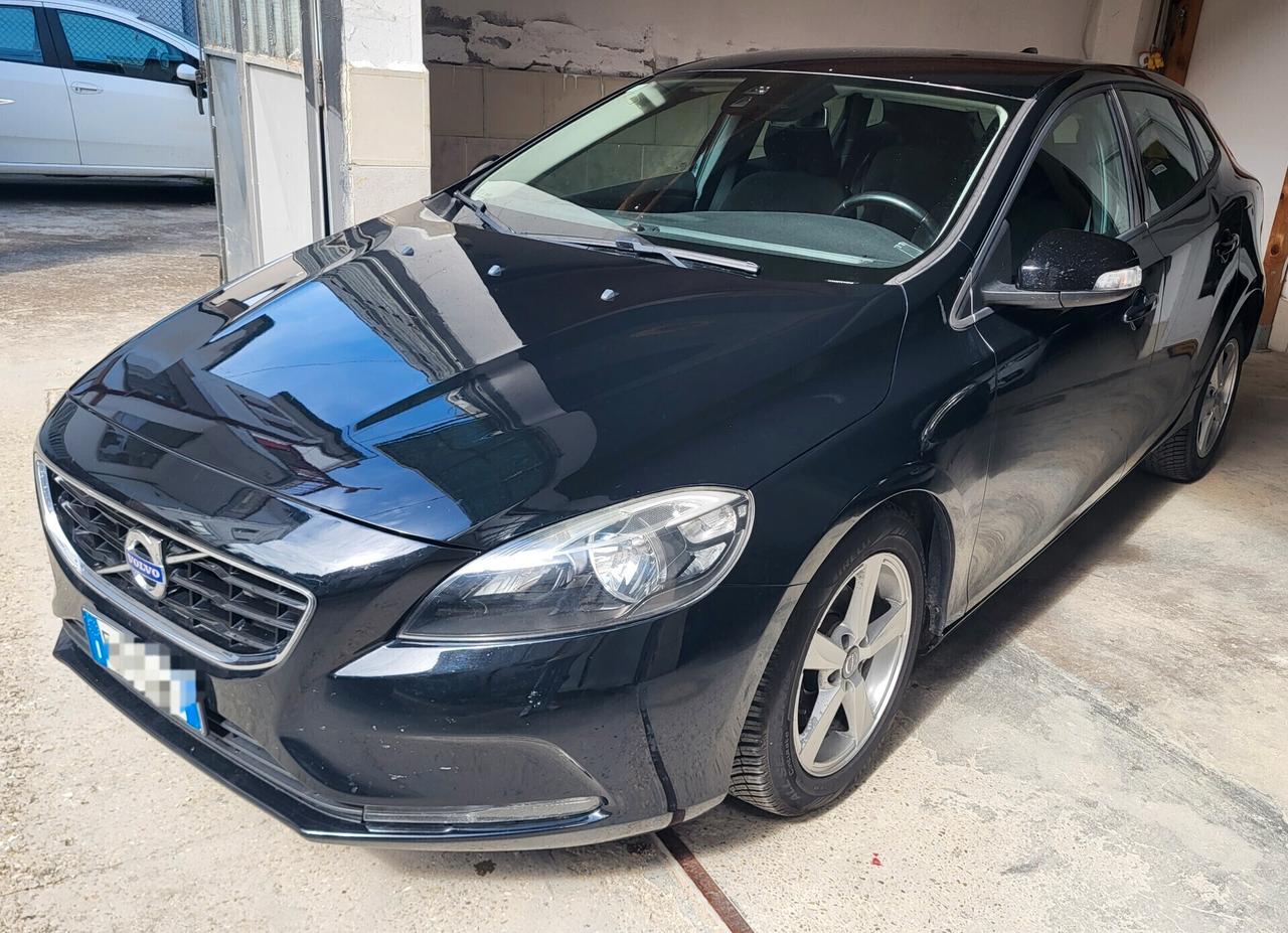Volvo V40 D3 Momentum
