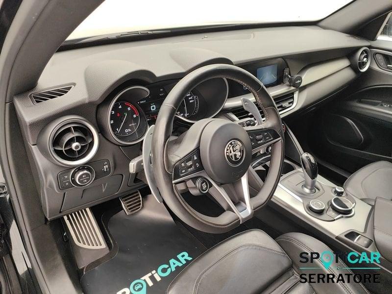 Alfa Romeo Stelvio 2017 2.2 t Executive Q4 210cv auto