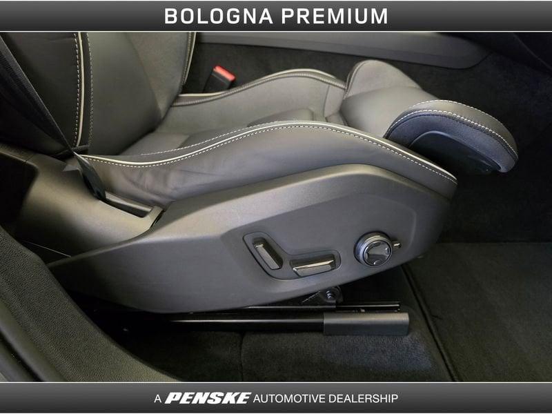 Volvo XC60 XC60 B5 AWD automatico Plus Dark