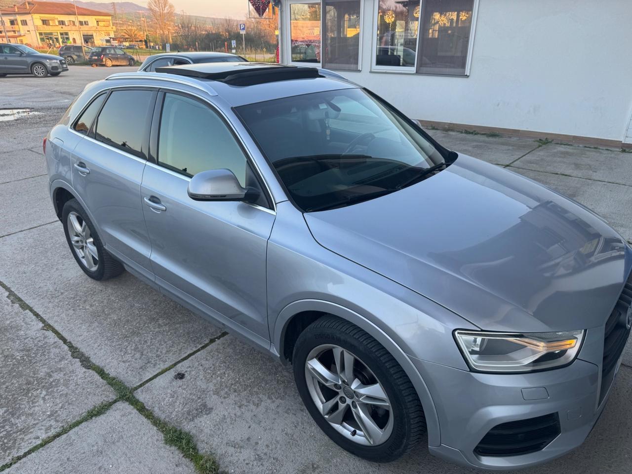 Audi Q3 2.0 TDI 150 CV quattro Sport
