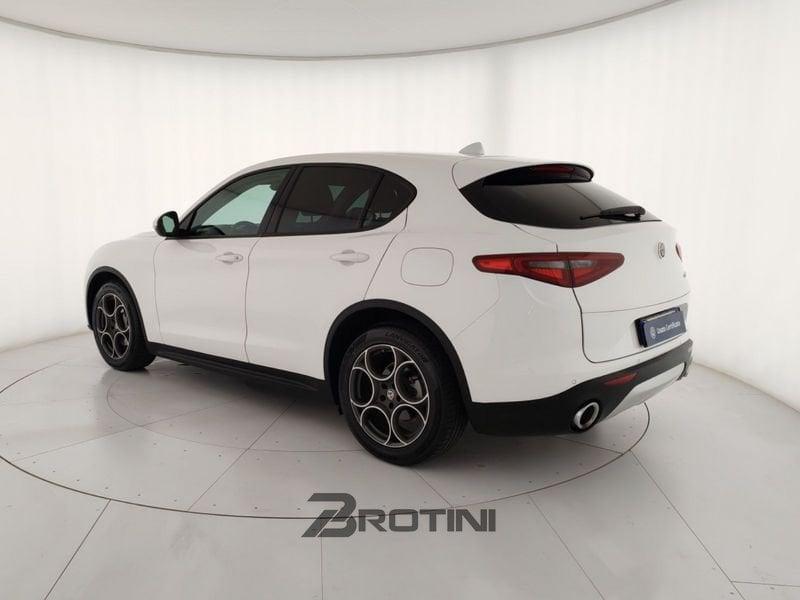 Alfa Romeo Stelvio 2.2 Turbo Diesel 160CV AT8 RWD Business