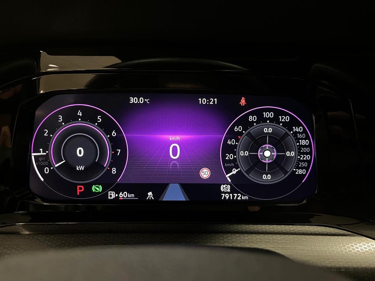 Volkswagen Golf GTI Golf 2.0 TSI GTI