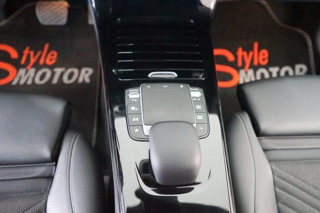 MERCEDES-BENZ A 180 d Automatic Business Extra Uniprop. Certificata