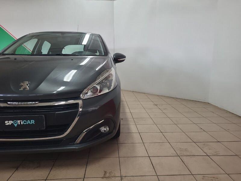 Peugeot 208 1.2 12V VTi 82cv Active