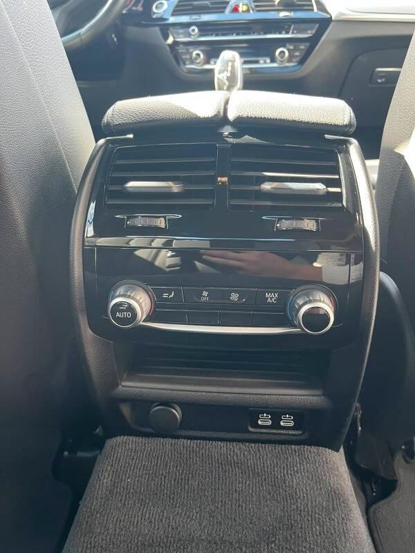 BMW Serie 5 Berlina 520d mhev 48V xdrive Msport auto