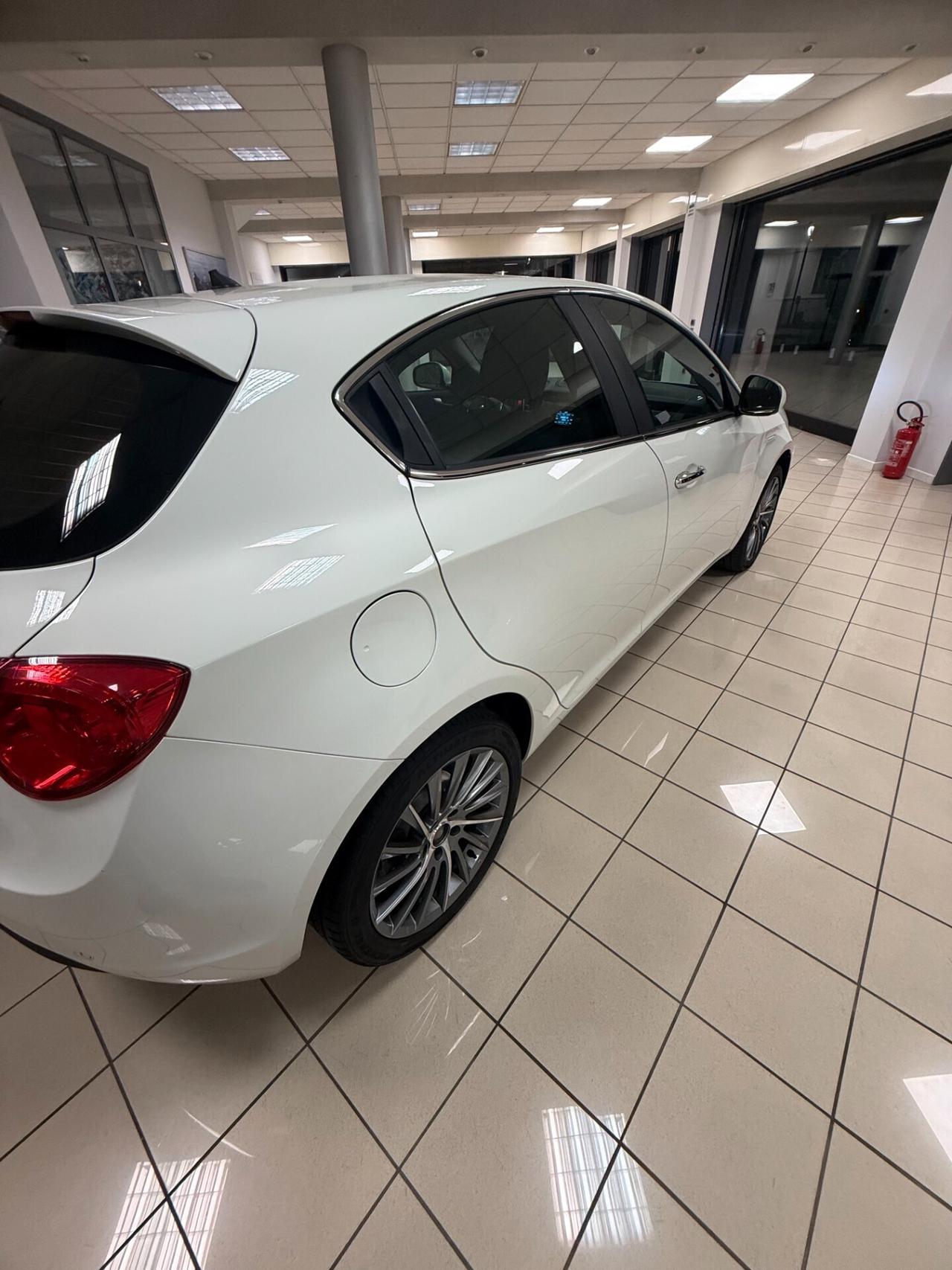 Alfa Romeo Giulietta 1.4 Turbo 120 CV GPL Distinctive