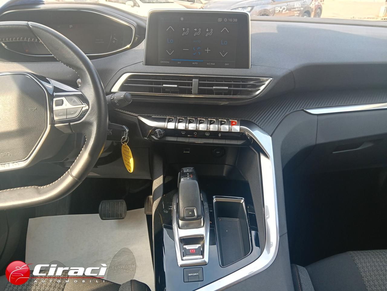 Peugeot 3008 BlueHDi 130 EAT8 Business