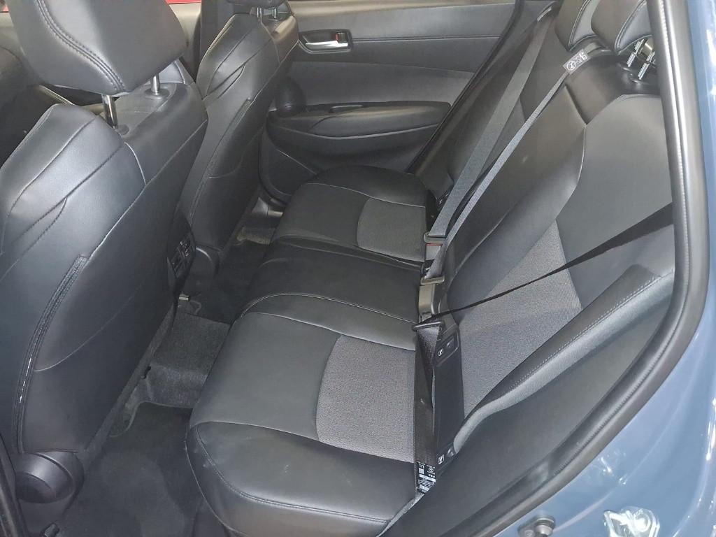 TOYOTA COROLLA CROSS PREMIUM AWD-i 2.0 HYBRID 200