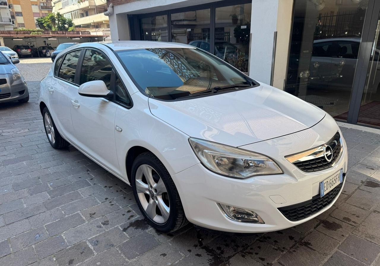OPEL Astra 1.6 115CV 5P Cosmo IMPIANTO GPL UNIPRO