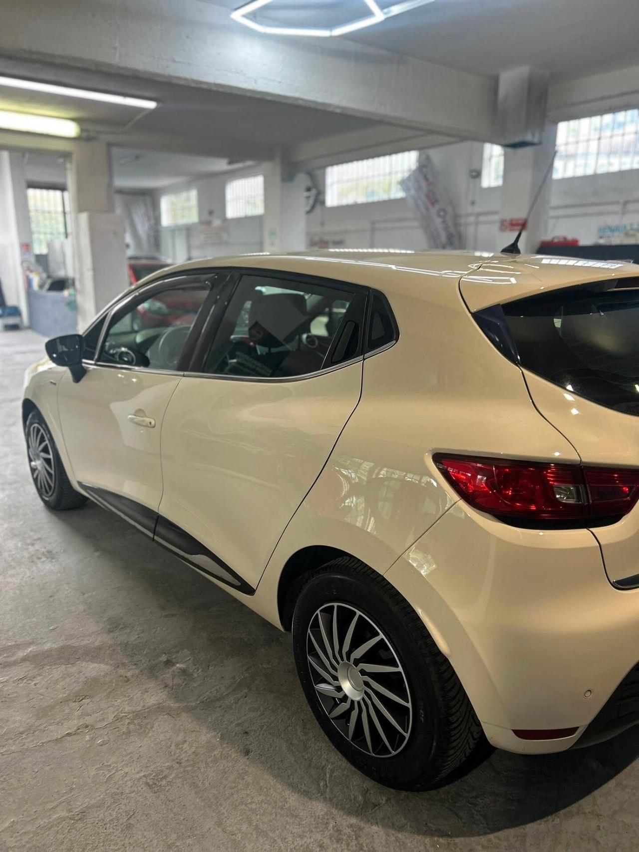 Renault Clio dCi 90CV Energy Duel - DISTR OK-2018