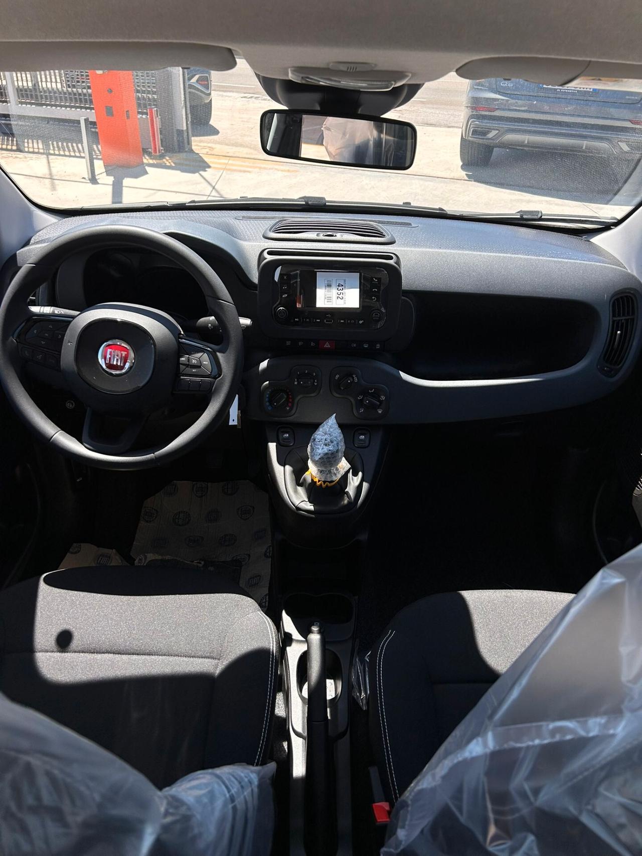 Fiat Panda Pandina 1.0 FireFly 65 CV Hybrid Icon