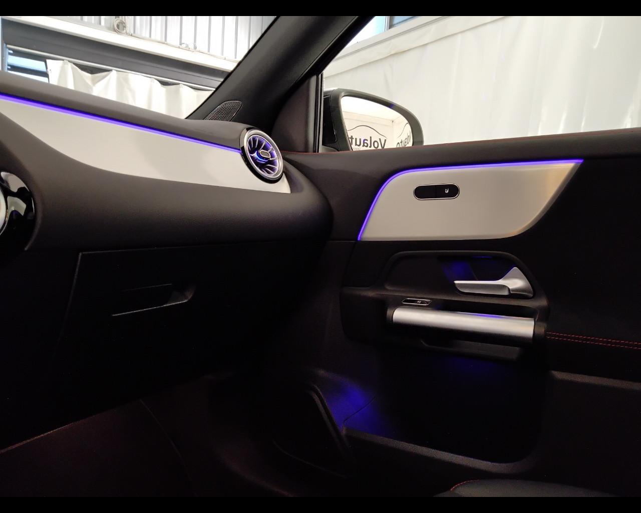 Mercedes-Benz GLA-H247 2023 - GLA 180 d AMG Line Advanced Plus auto