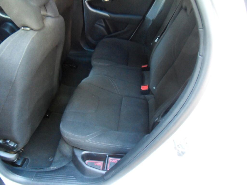 Volvo V40 D2 Business