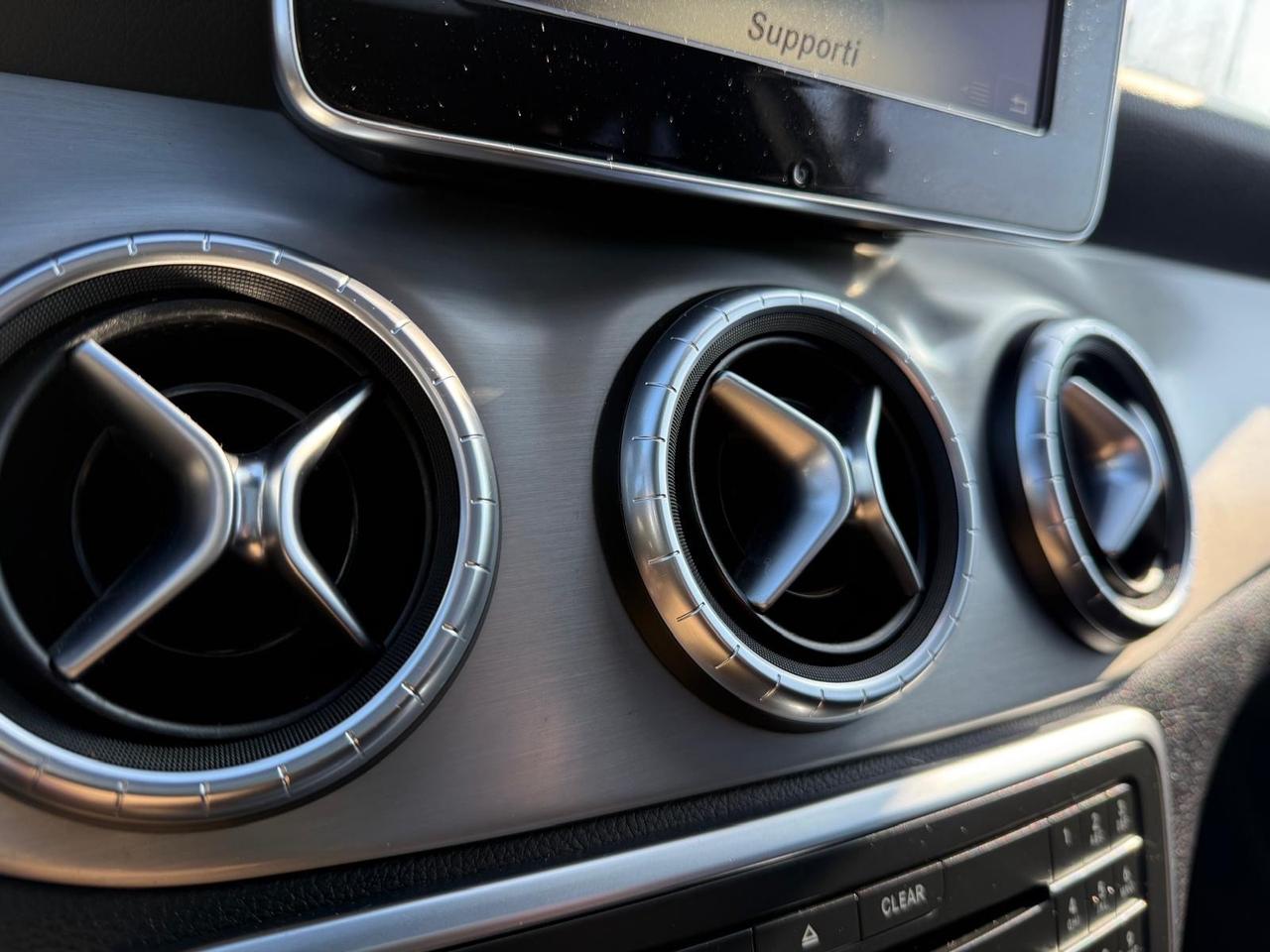 Mercedes-benz CLA 220 d 4Matic Automatic Premium