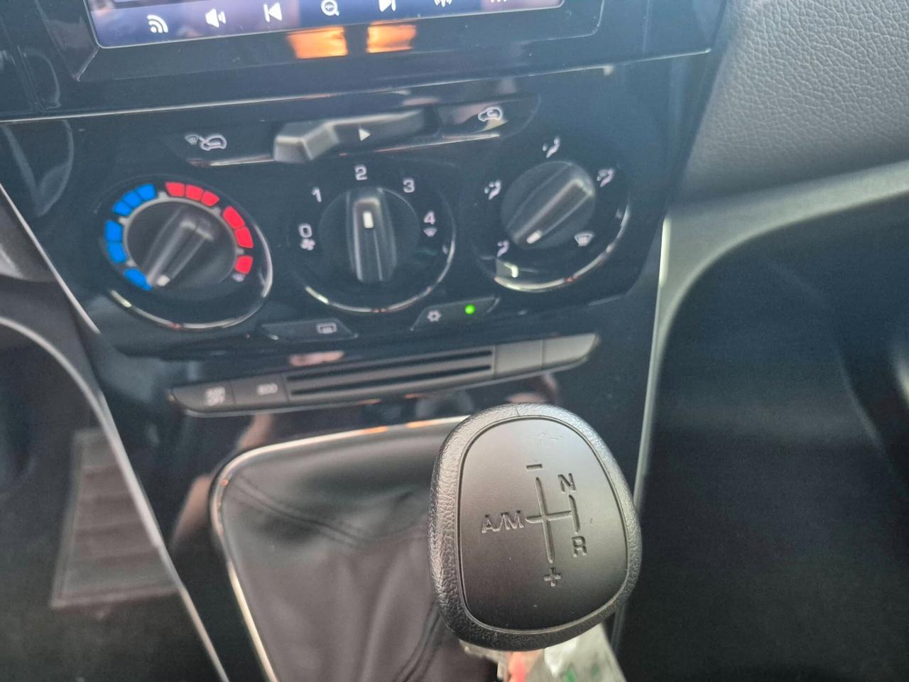 Lancia Ypsilon 0.9 TwinAir 85 CV 5 porte S&S DFN Gold