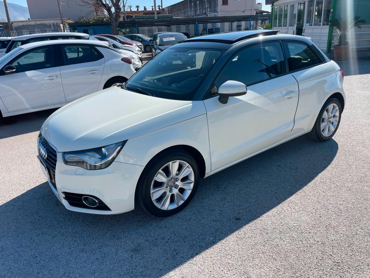 Audi A1 1.6 TDI Ambition Tetto Apribile