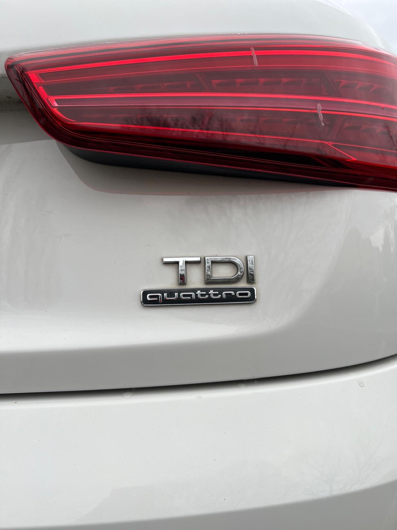 Audi Q3 2.0 TDI 150 CV quattro S tronic Sport