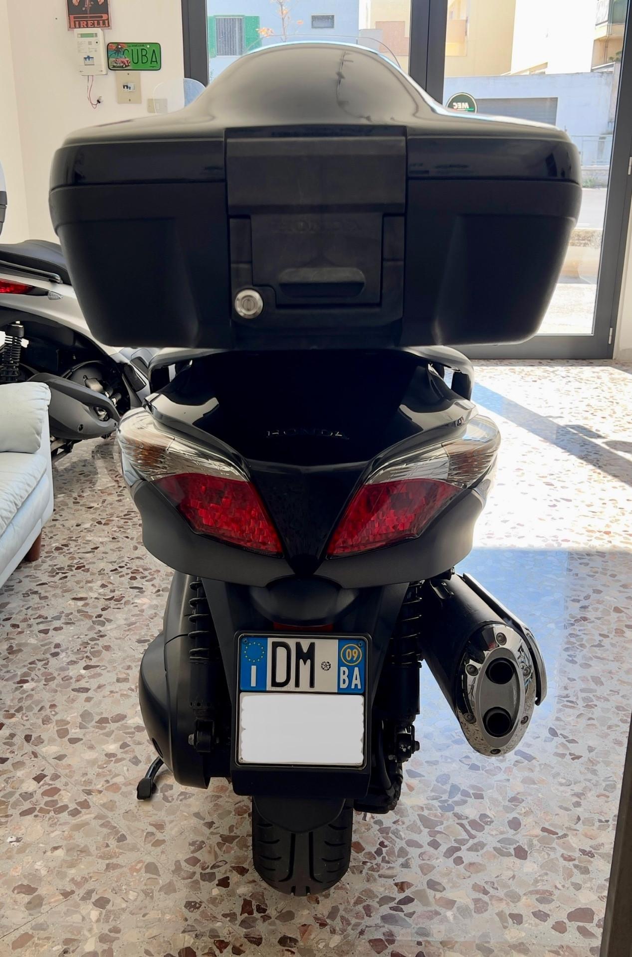 Honda Silver Wing 400