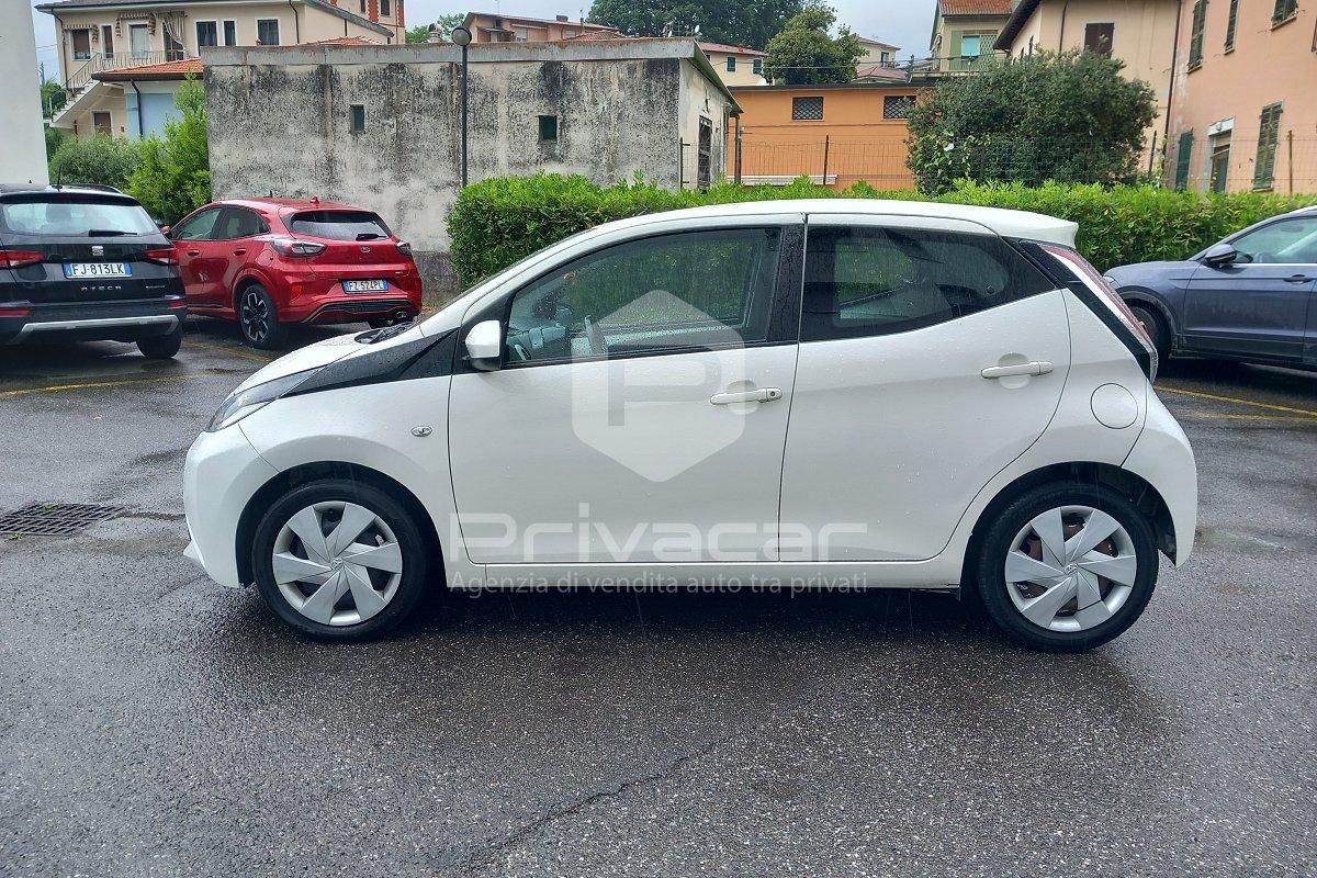 TOYOTA Aygo 1.0 VVT-i 69 CV 5 porte x-play
