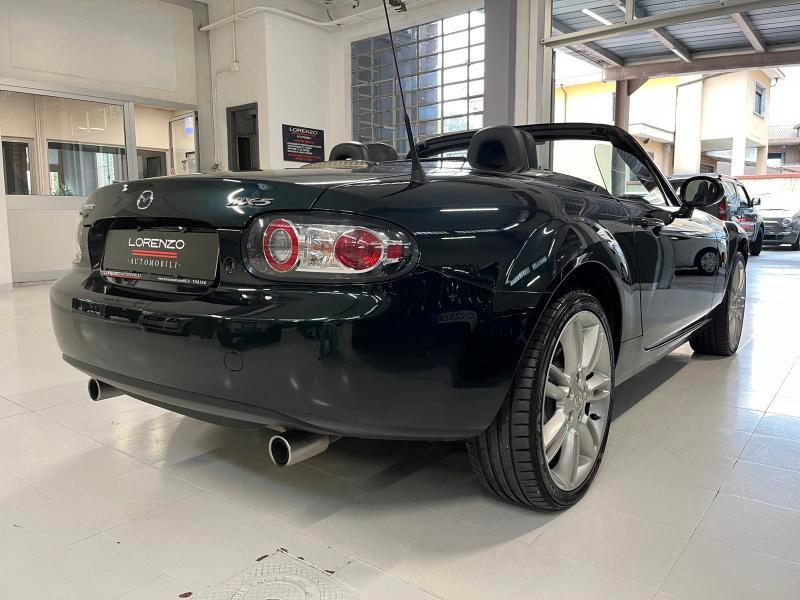 Mazda MX-5 Roadster Coupe 1.8 Revolution