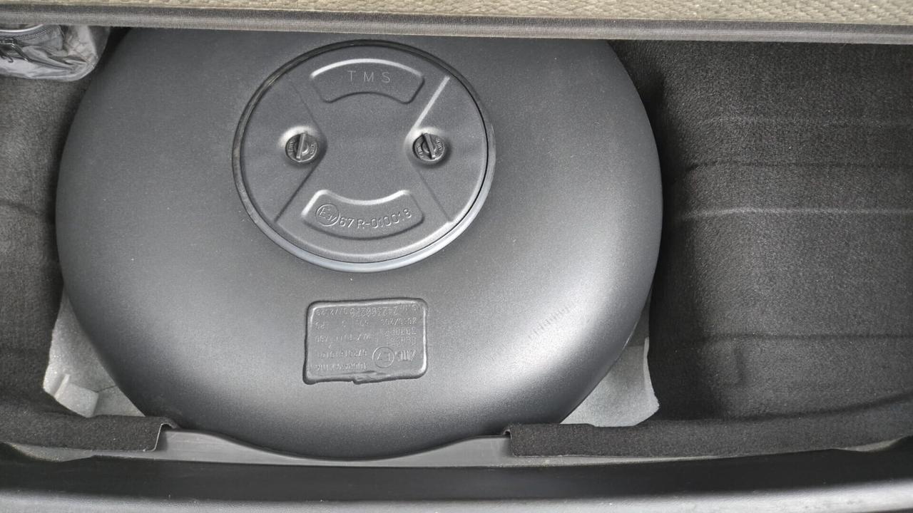 Kia Venga 1.4 GPL Cool x Commercianti
