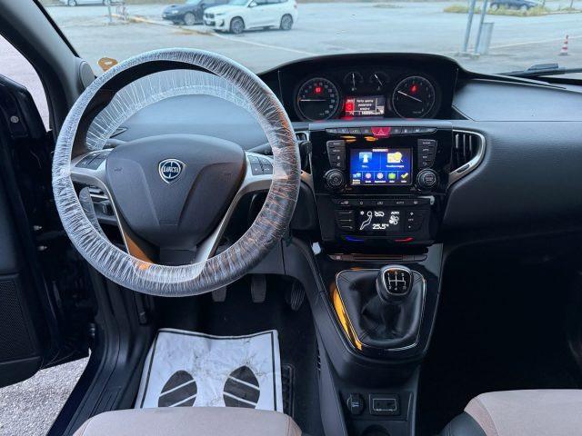 LANCIA Ypsilon 1.2 69 CV 5P. GPL Ecochic Gold