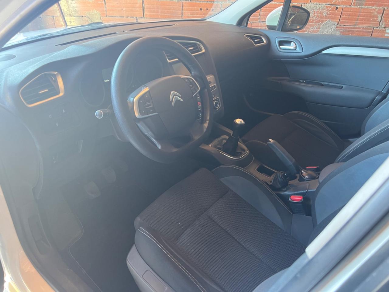 Citroen C4 BlueHDi 100 Feel
