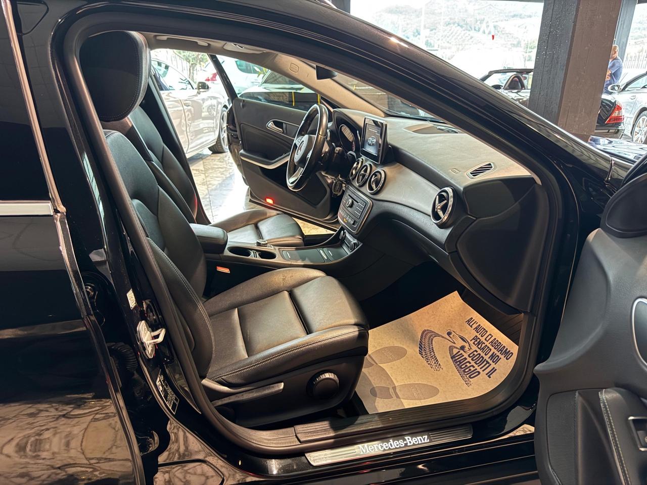 Mercedes-benz GLA 200 d Automatic Premium