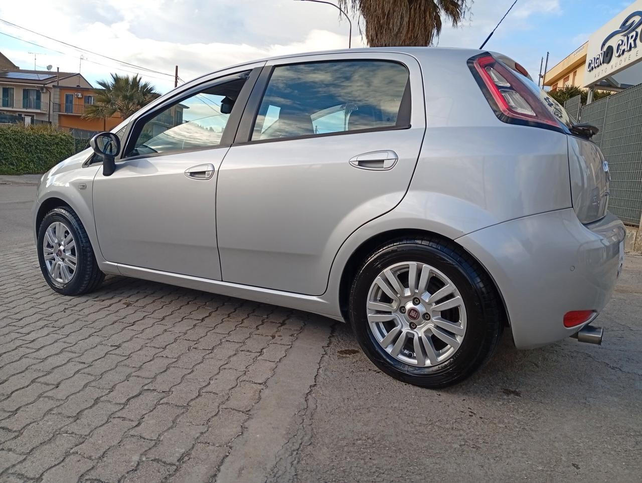 Fiat Punto 1.3 MJT II 75 CV 5 porte Lounge