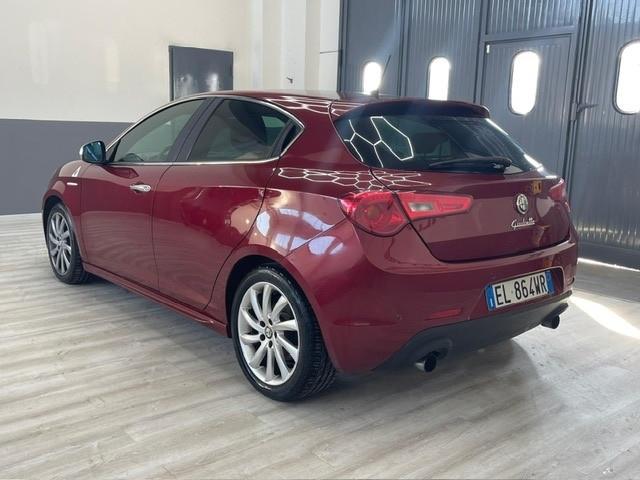 Alfa Romeo Giulietta 1750 TBi Quadrifoglio Verde