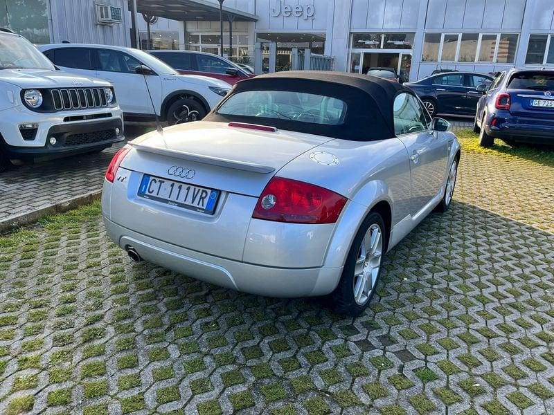 Audi TT Roadster 1.8 T 150 CV