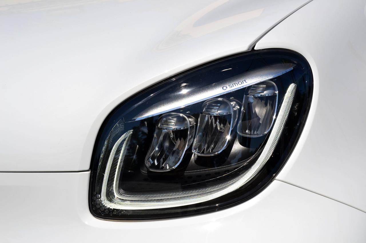 Smart ForTwo EQ PASSION **FARI LED*PREZZO VERO**CARICA RAPIDA**