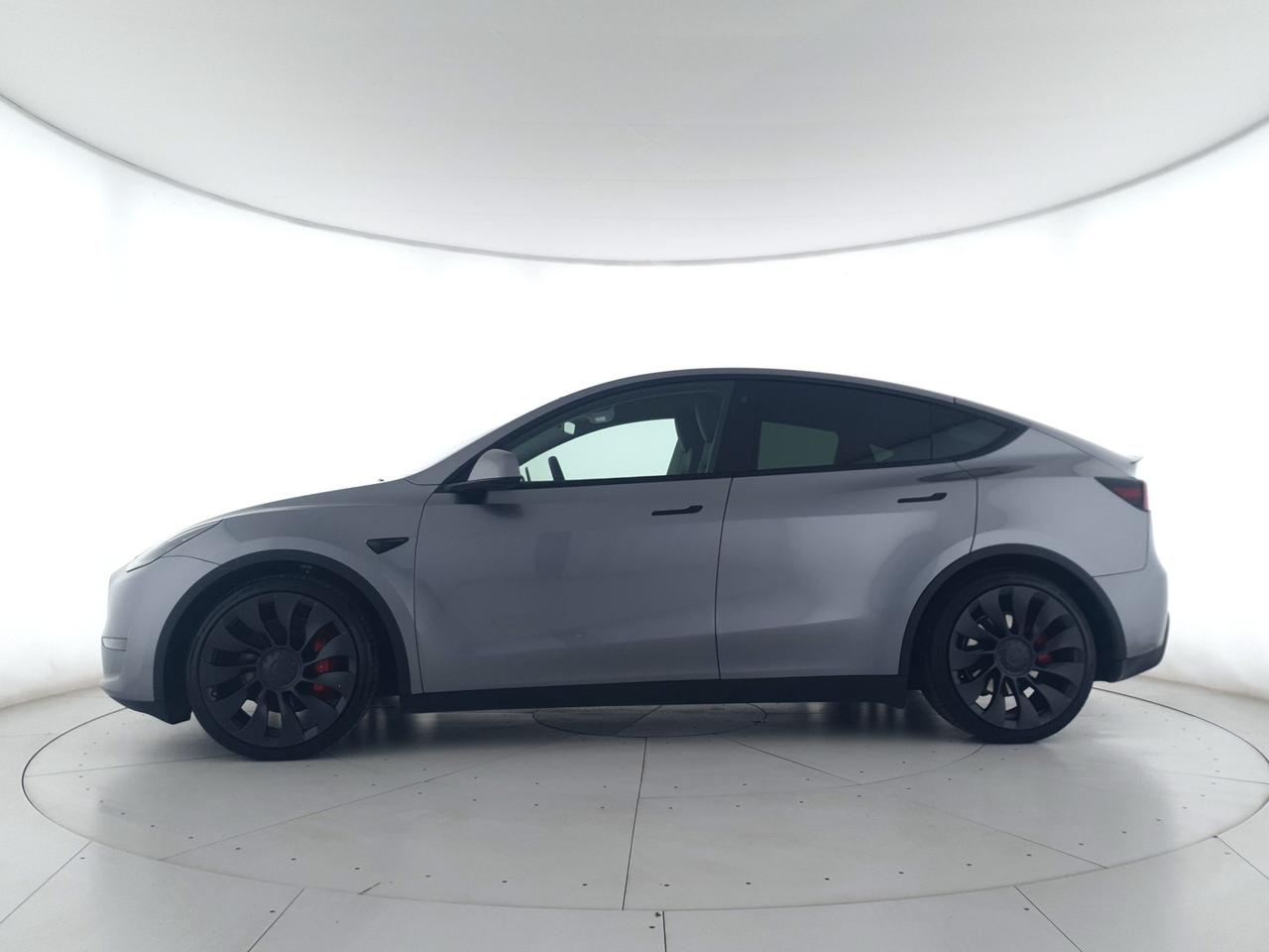 TESLA Model Y Performance Dual Motor awd PILOTA AUTOMATICO+CAMERA+ACC