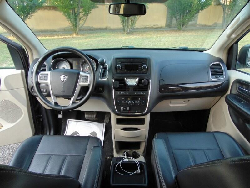 LANCIA Voyager Voyager 2.8 Turbodiesel Silver 1...