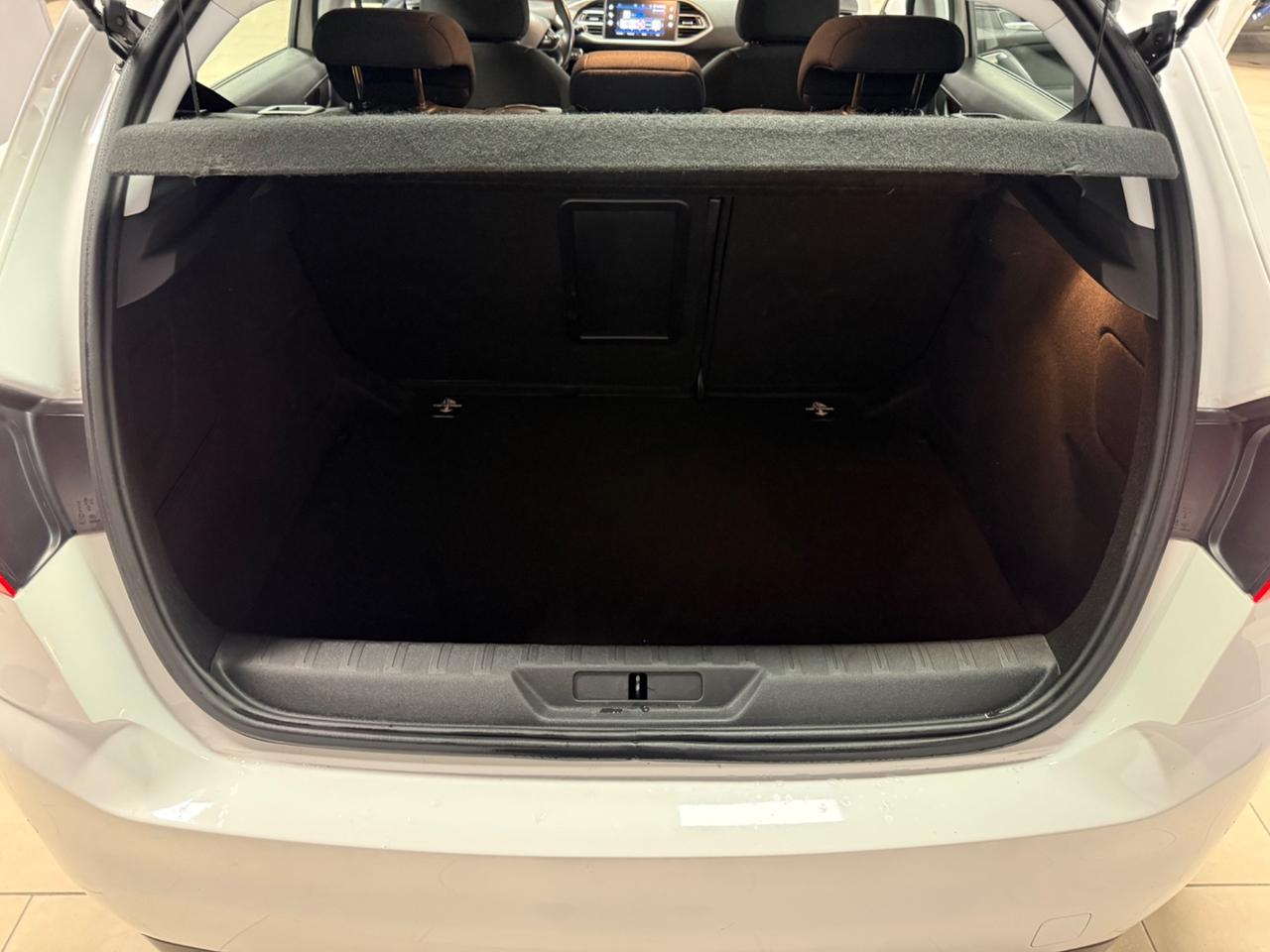 Peugeot 308 BlueHDi 100 S&S Business