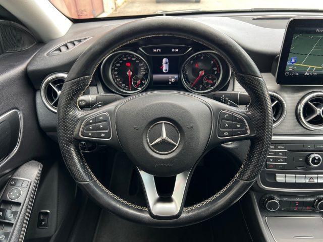 MERCEDES-BENZ CLA 200 d Automatic Sport