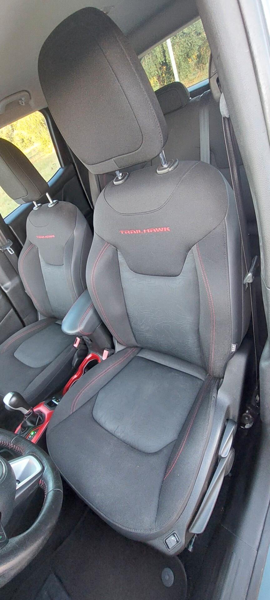 RENEGADE 2,0 DIESEL 170 CV 4X4 CAMBIO AUTOMATICO TRAILHAWK LEGA TELEFONO IMPECCABILE