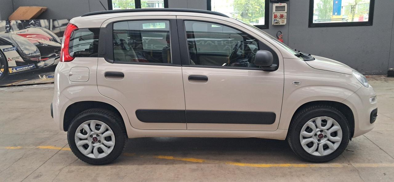 Fiat Panda 0.9 TwinAir Turbo Natural Power Lounge