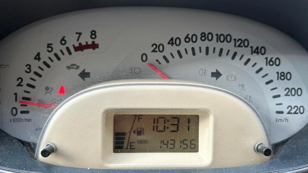 Daihatsu Sirion 1.0 Hiro Green Powered