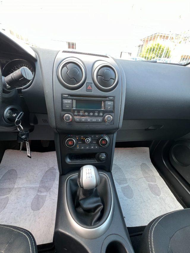 NISSAN Qashqai Uniproprietario